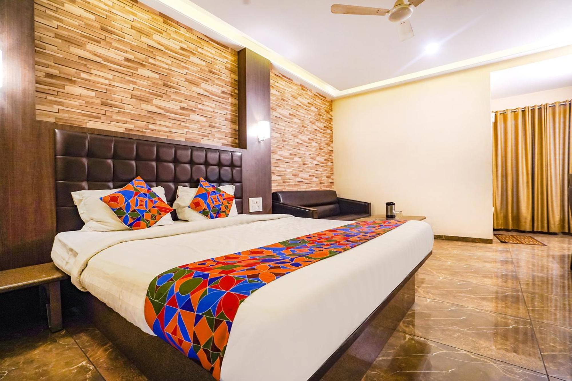Fabhotel Jagannath - Nr Platinum Hospital, Sitabuldi Nagpur Dış mekan fotoğraf
