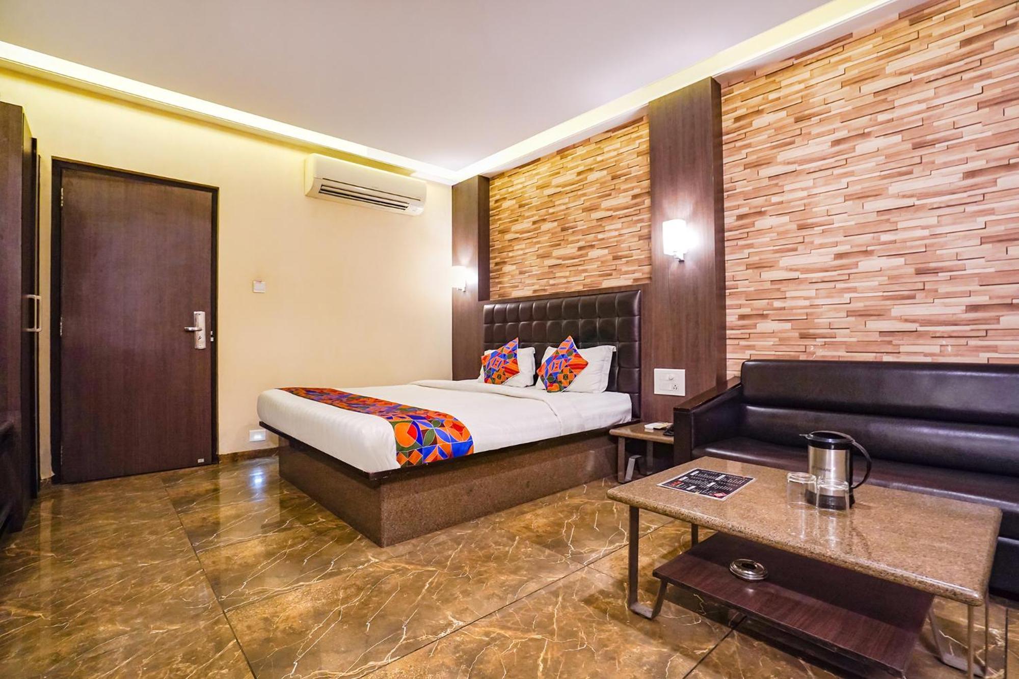Fabhotel Jagannath - Nr Platinum Hospital, Sitabuldi Nagpur Dış mekan fotoğraf