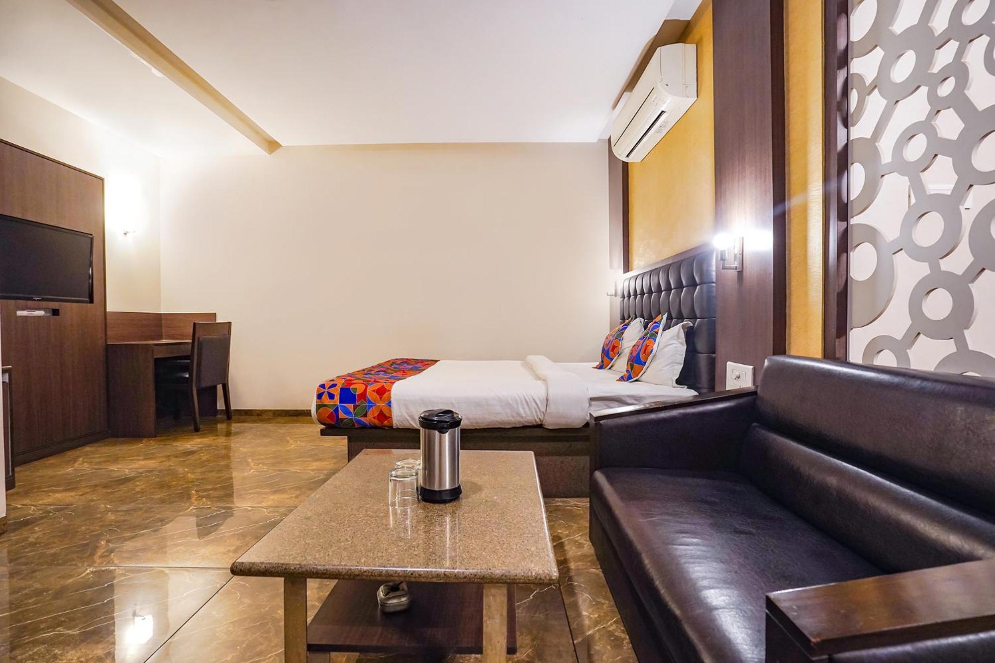 Fabhotel Jagannath - Nr Platinum Hospital, Sitabuldi Nagpur Dış mekan fotoğraf