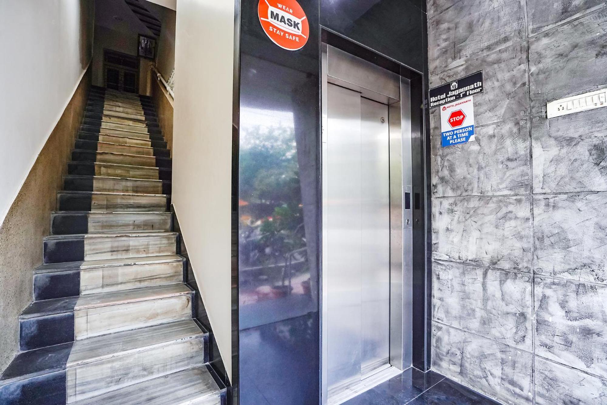 Fabhotel Jagannath - Nr Platinum Hospital, Sitabuldi Nagpur Dış mekan fotoğraf